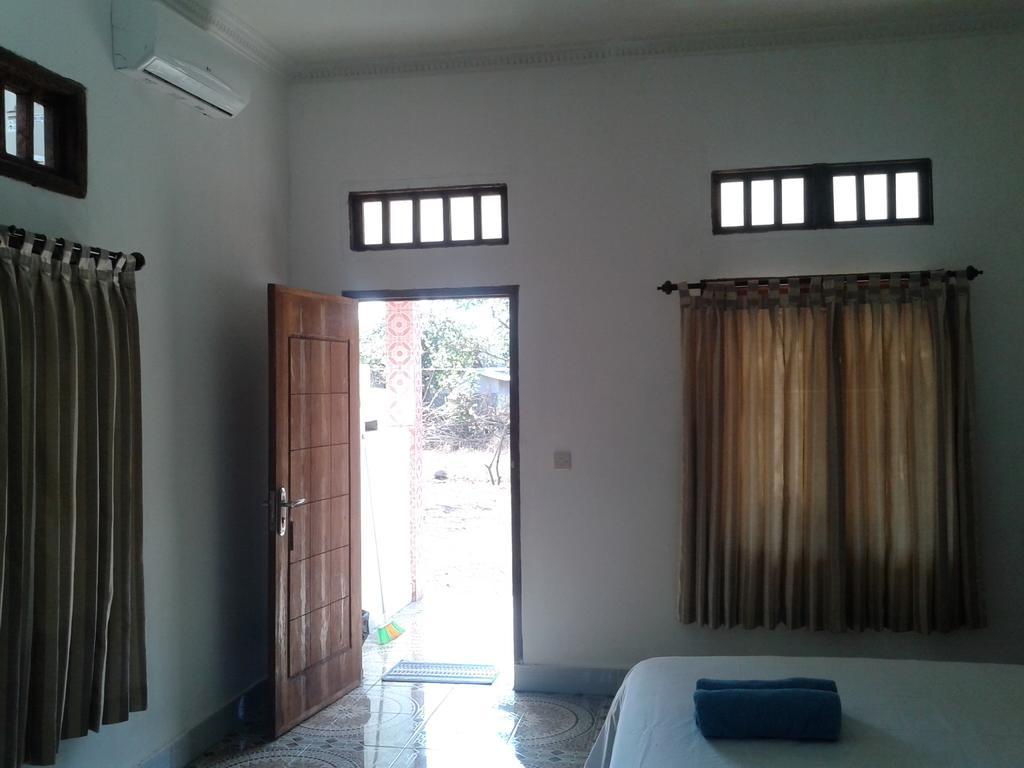Putri Homestay Gili Meno Szoba fotó