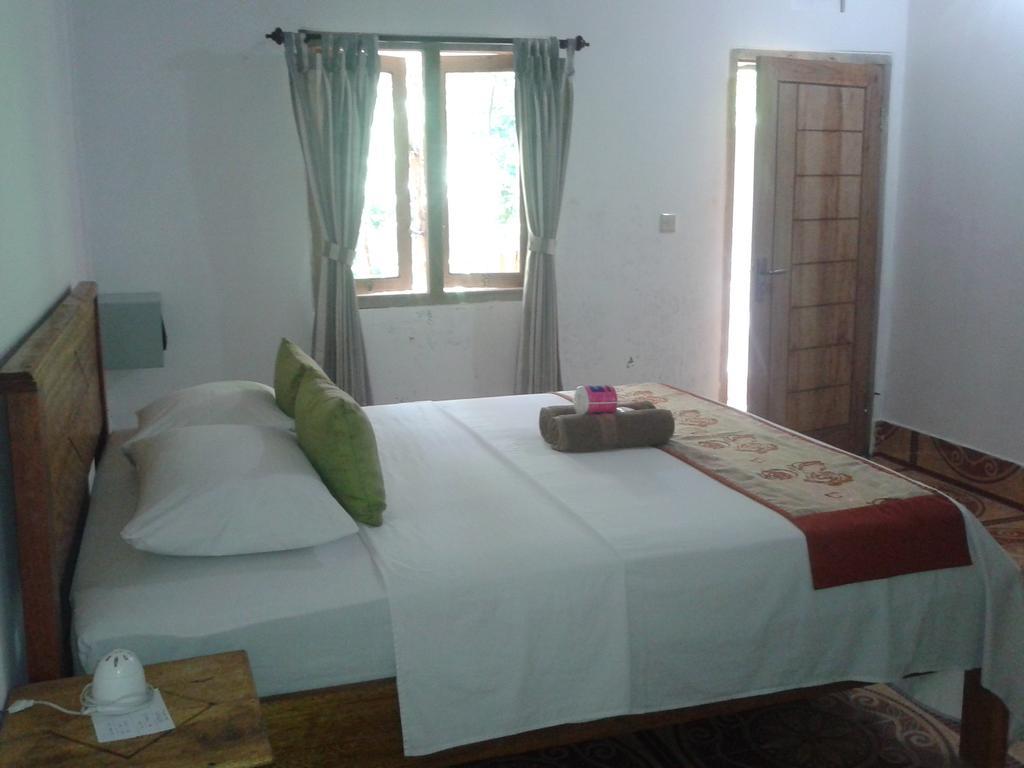 Putri Homestay Gili Meno Kültér fotó
