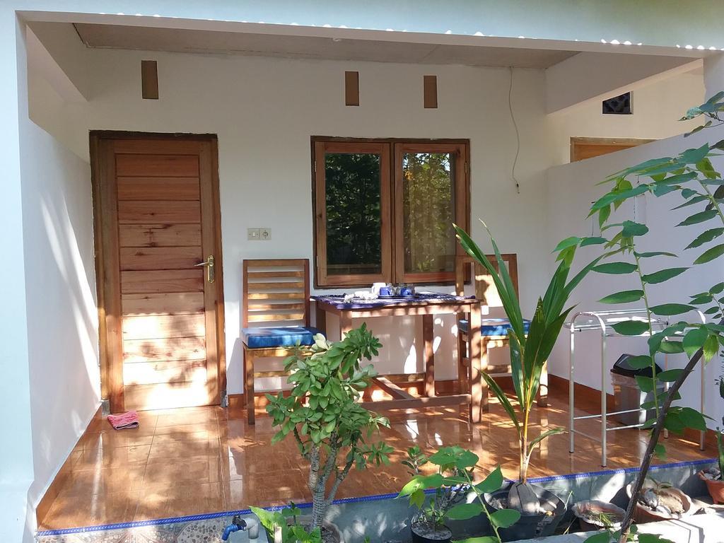 Putri Homestay Gili Meno Kültér fotó