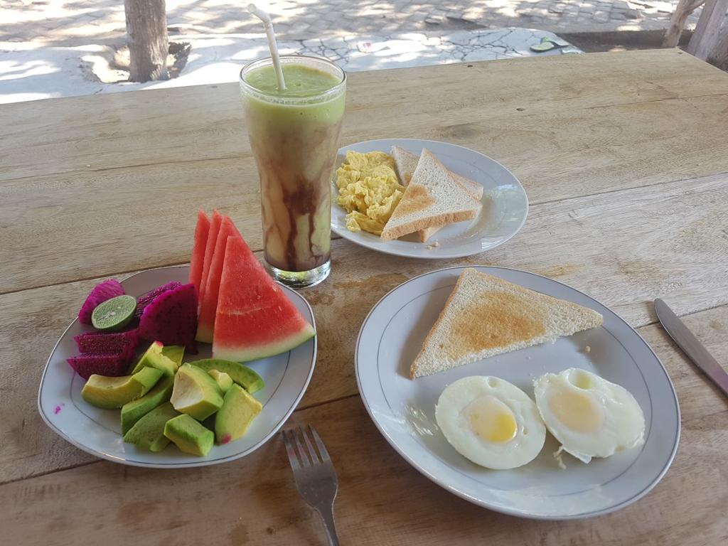 Putri Homestay Gili Meno Kültér fotó